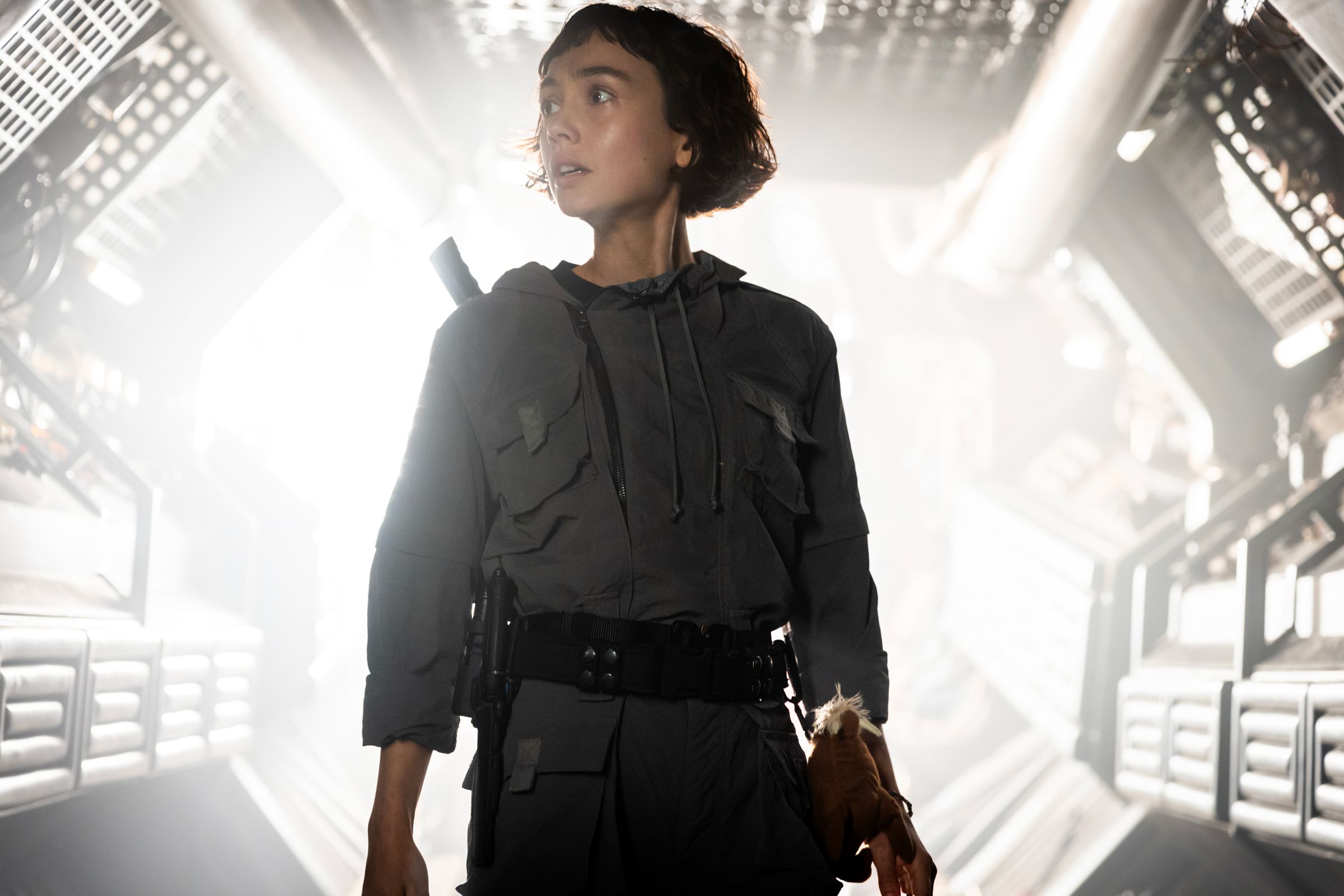 In 'Alien: Earth', the Future Is a Corporate Hellscape